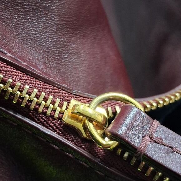 Khaite Medium Olivia Hobo Bag in Burgundy Calfskin Leather - Picture 8 of 8